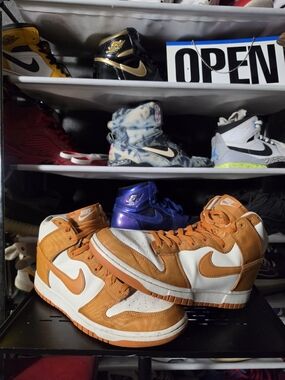 🔥 Men Nike Dunk High Size 10 Orange/White Retro Basketball Sneakers